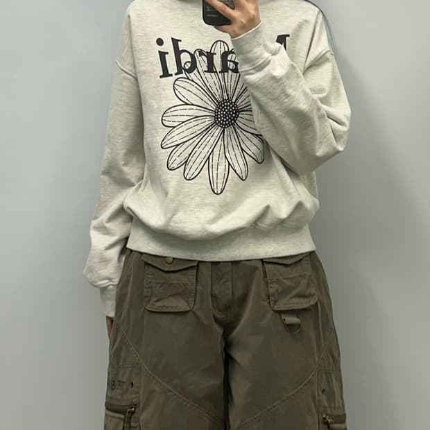 마르디 메크르디 빅로고 오트밀 맨투맨