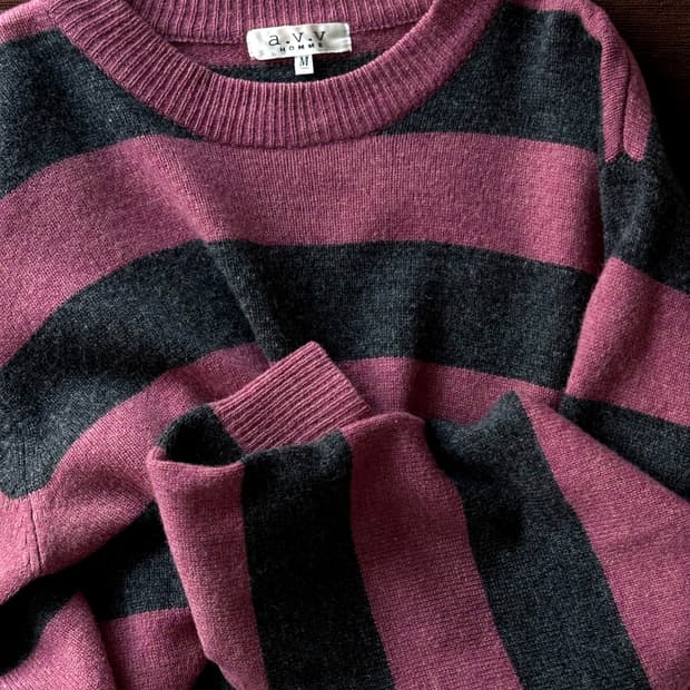 Middle gauge border knit TOP