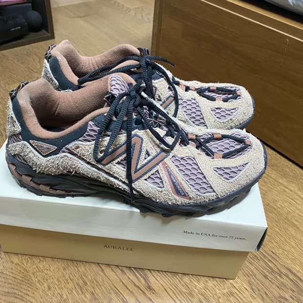 뉴발란스 x 999 휴머니티 mt610 아이스와인 275