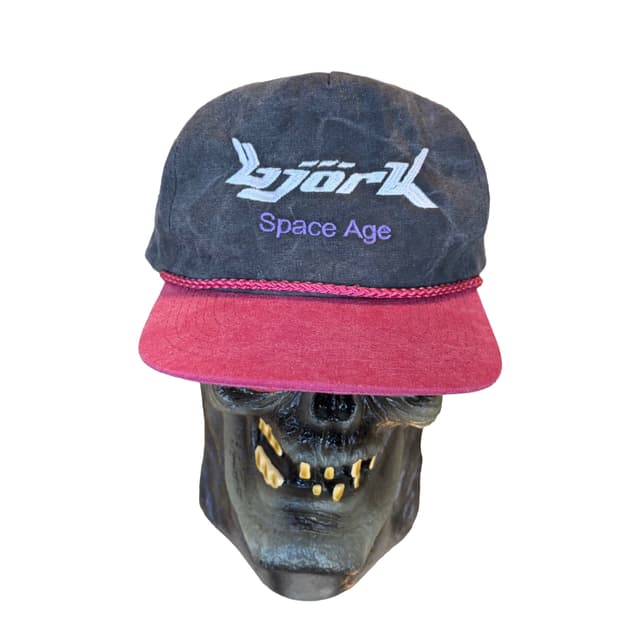 90s Bjork cap