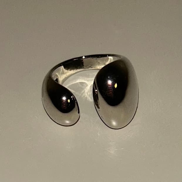 silver bold ring
