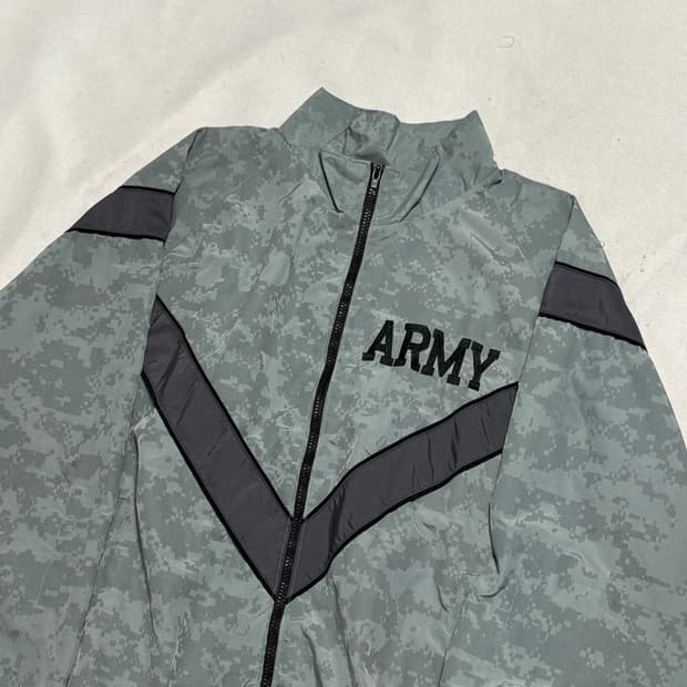 M U.S Army IPFU 미군 윈드브레이커 자켓
