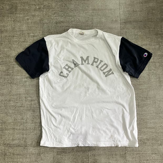 Champion 챔피온 핀터깔y2k 올드스쿨아메카지 90s배색 반팔티셔츠