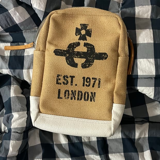 비비안웨스트우드 빈티지 슬링백