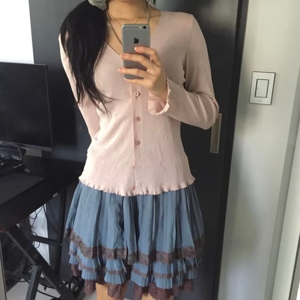 AXES FEMME 엑시즈팜 라떼갸루 로리 프릴 스커트