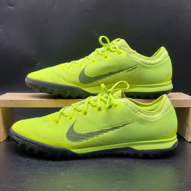 나이키 머큐리얼 베이퍼16 풋살화290