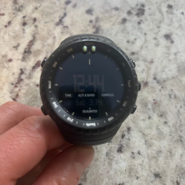Suunto 코어 올블랙