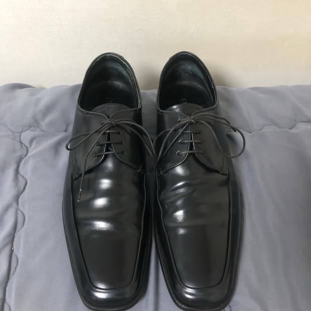 빈티지 프라다 브러쉬드 플랫 스퀘어토 더비슈즈 8.5