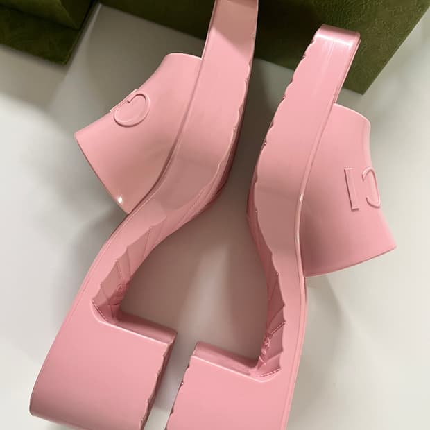 정품 구찌 러버 핑크 뮬