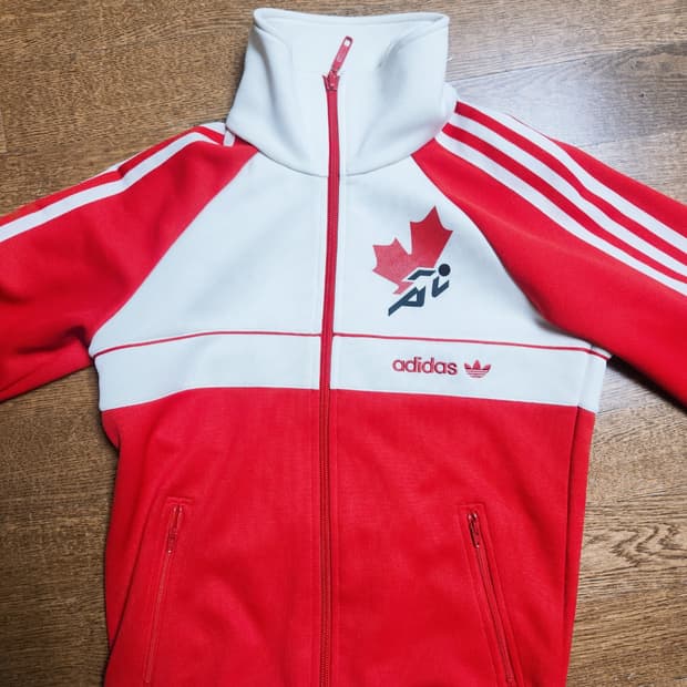 아디다스 캐나다져지