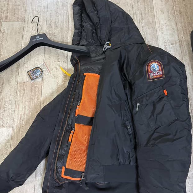 파라점퍼스 패딩 23년식 M