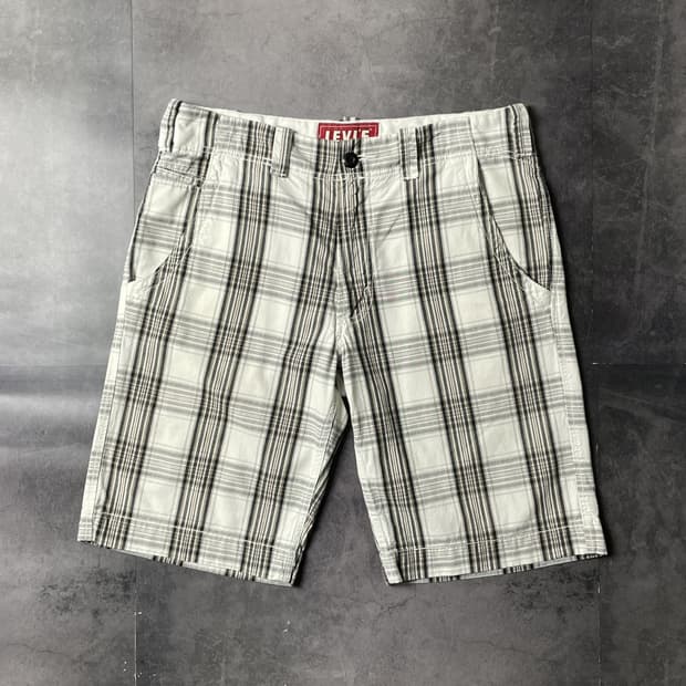 LEVI'S 리바이스 빈티지 체크 하프팬츠 A01041