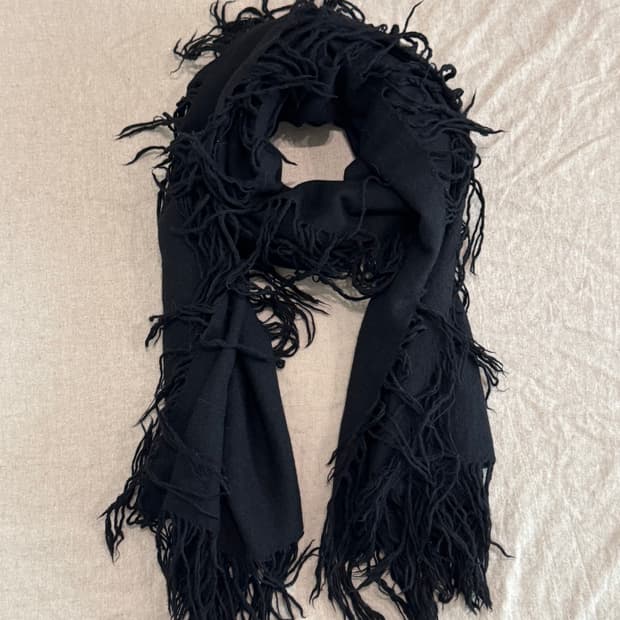 요지야마모토 울 프린지 머플러