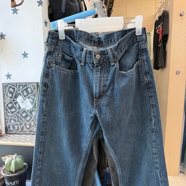Levi’s 559 (32X30)
