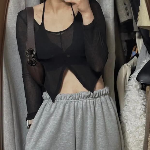 [새상품]시스루 홀터넥 레이어드 블랙 검정 긴팔티셔츠