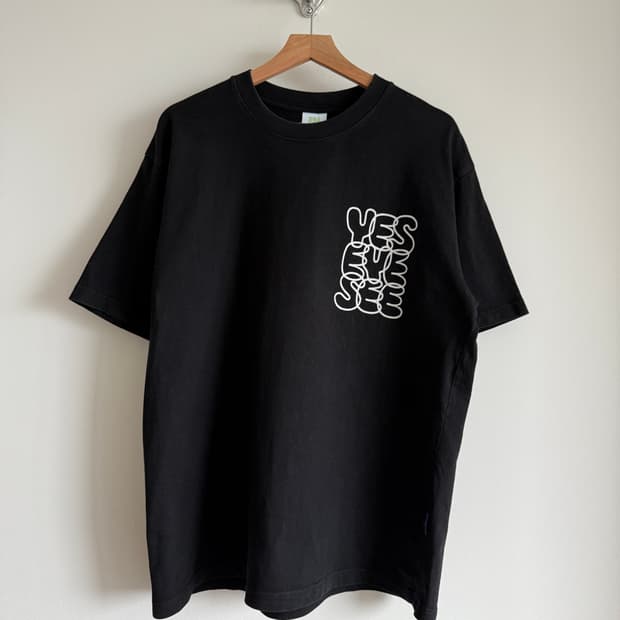 예스아이씨(YESEYESEE) 반팔 티셔츠