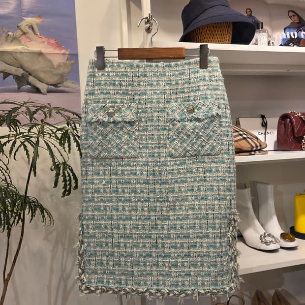 미샤 트위드 슬릿 스커트