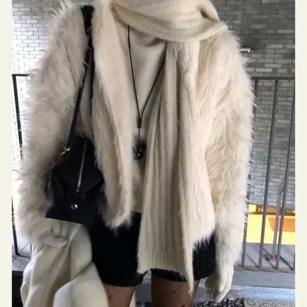 714 예티 가디건 대여/구매합니다