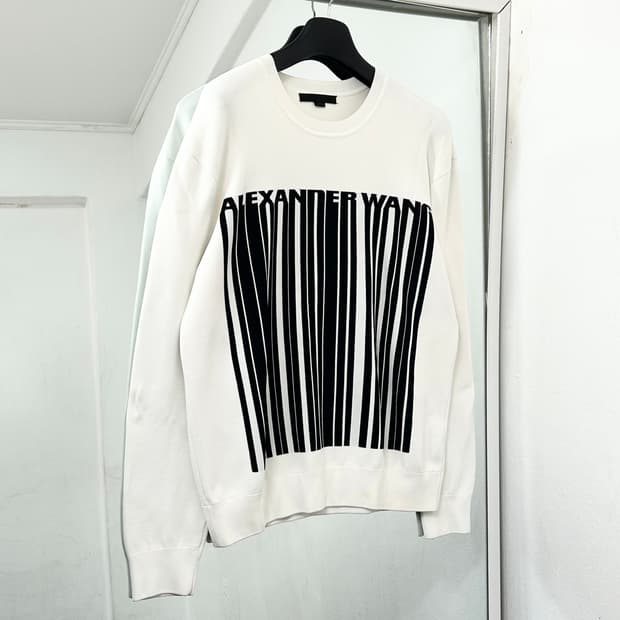 알렉산더왕 아이콘 니트 맨투맨