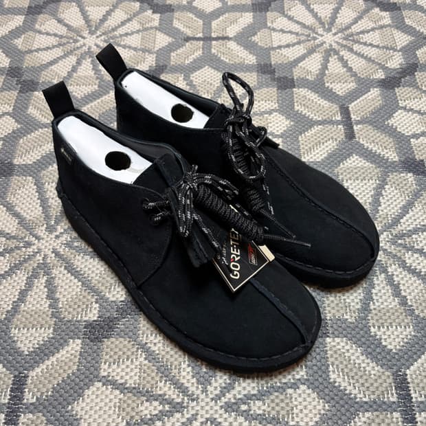 (265) 클락스 데저트 트랙 고어텍스 GTX 블랙 스웨이드