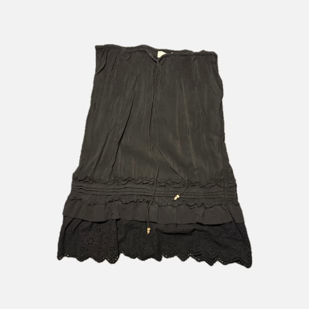 모리걸 프릴 블랙 미디 스커트