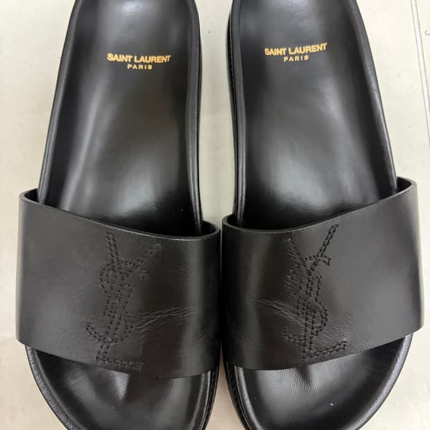 생로랑 YSL 가죽슬리퍼 41(260)