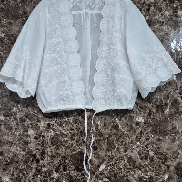 어스뮤직앤에콜로 자수셔츠자켓 