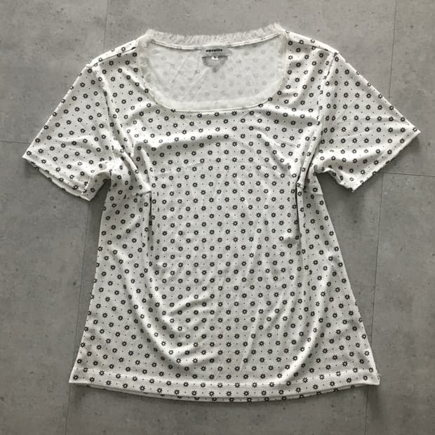 Japanese vintage white dot pattern t