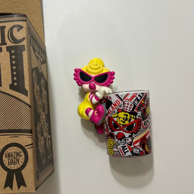 빈티지 히스테릭 미니 피규어 펜꽂이 연필꽂이 보관함 인테리어 소품