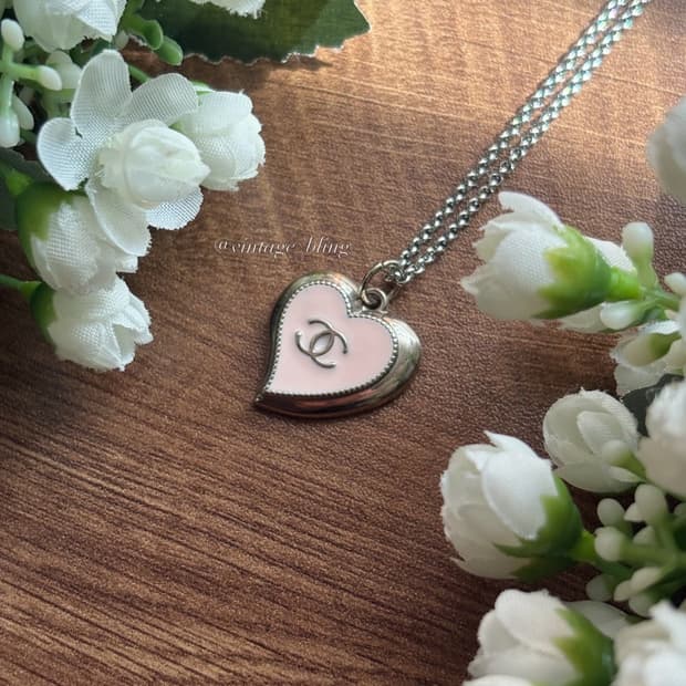 핑크) 샤넬 실버 하트 목걸이