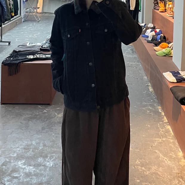 리바이스 블랙 쉐르파 트러커 데님 자켓 H1047