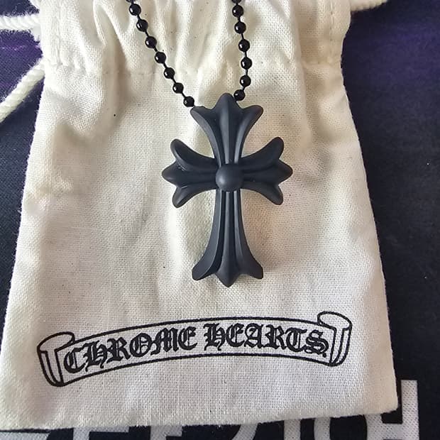 크롬하츠 실리크롬 블랙 급처합니다.