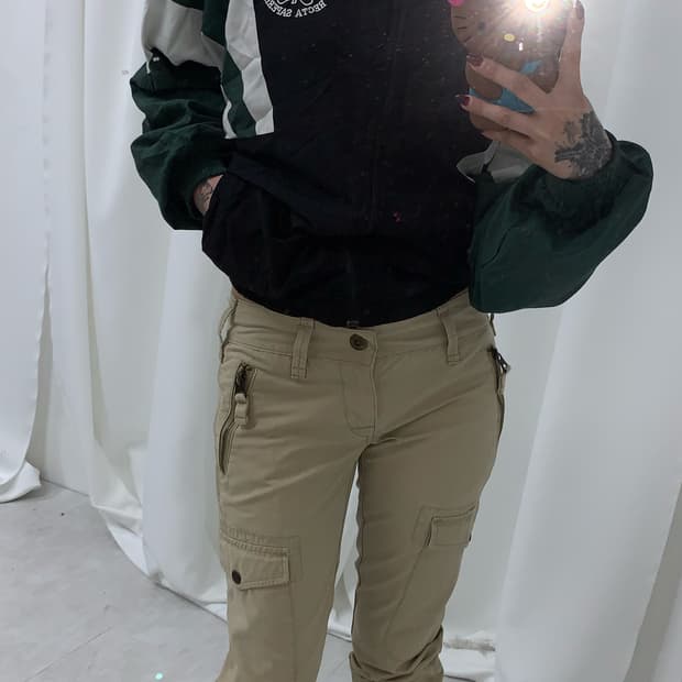 Beare & Ley 바람막이