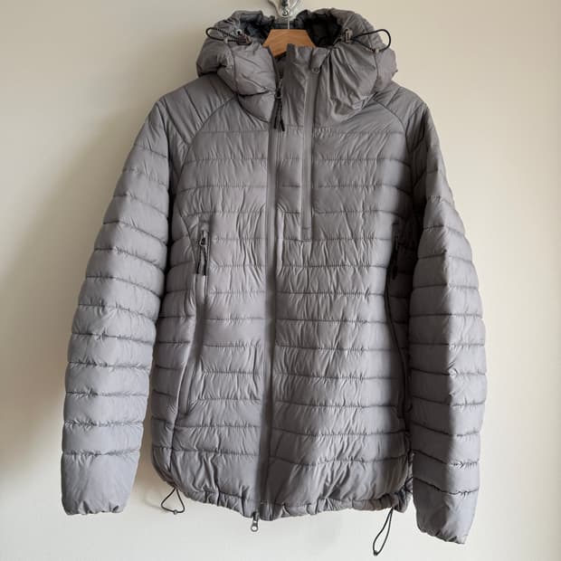 Pre owned 경량 후드 패딩