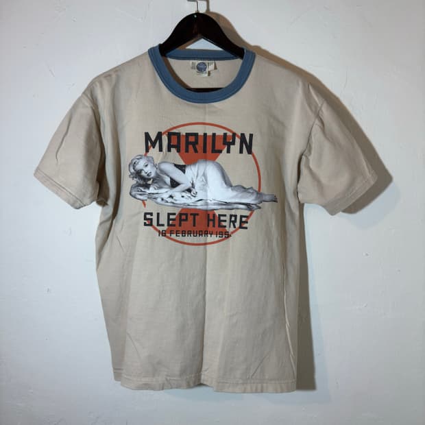 토이즈맥코이 반팔