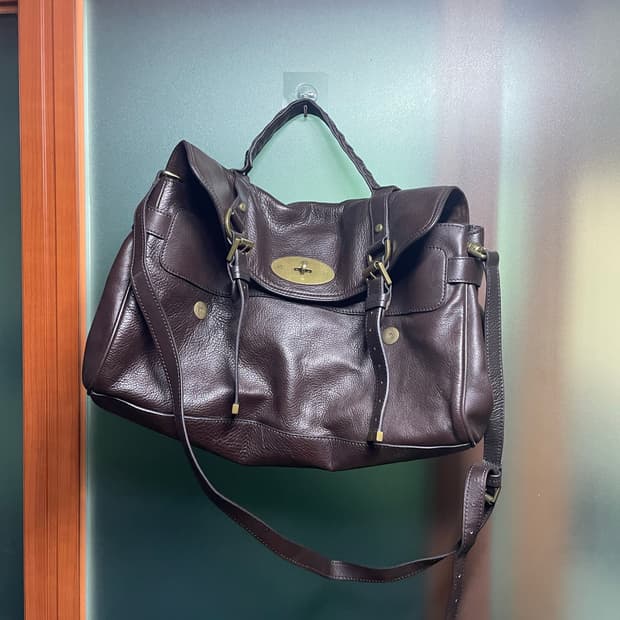 멀버리 백 브라운