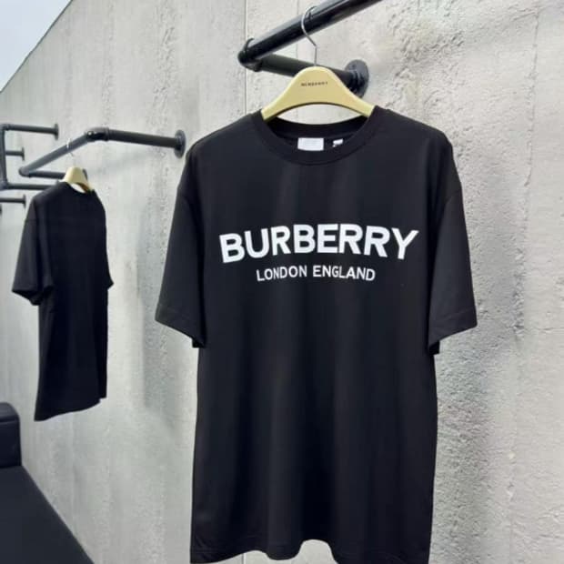 [버버;리] 새상품 / 반팔 / 약 100 사이즈