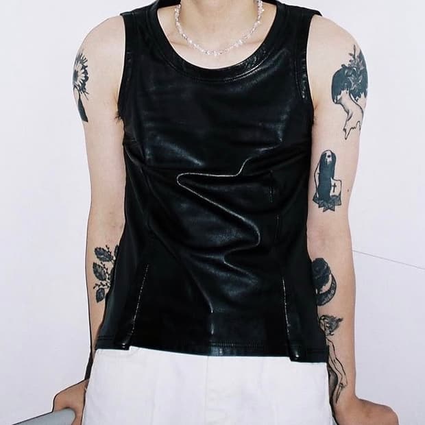 MM6 레더 베스트 (유니섹스)