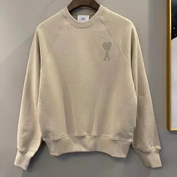 아미 22ss 맨투맨 베이지