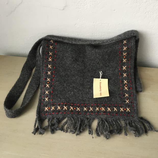  ethnic mood cross bag