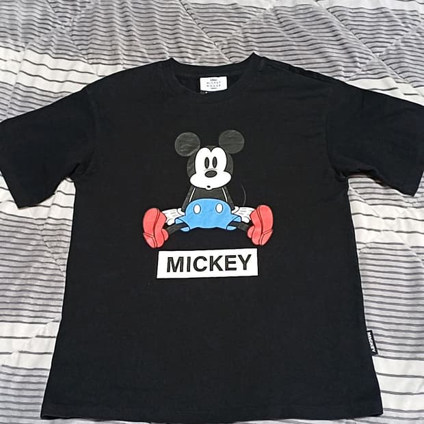 디즈니 미키마우스 반팔 실측95 여성66 가슴48 기장64