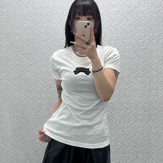 지아니 발렌티노 빈티지 키치로고 슬림핏 반팔티 M C13065