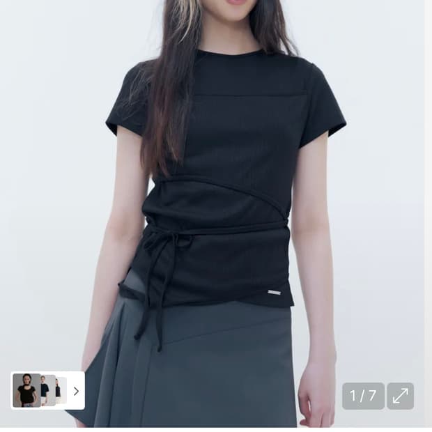 미세키서울 String layered knit top BLACK