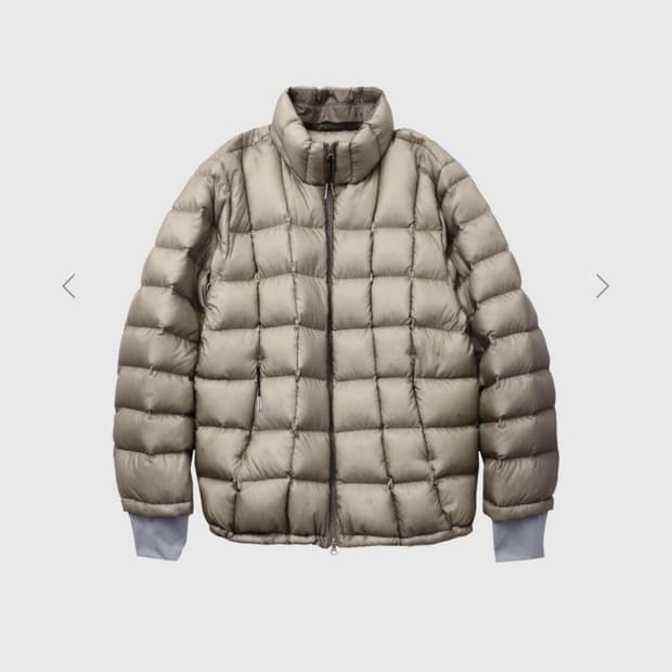 [1] 999 Humanity 패딩 카키