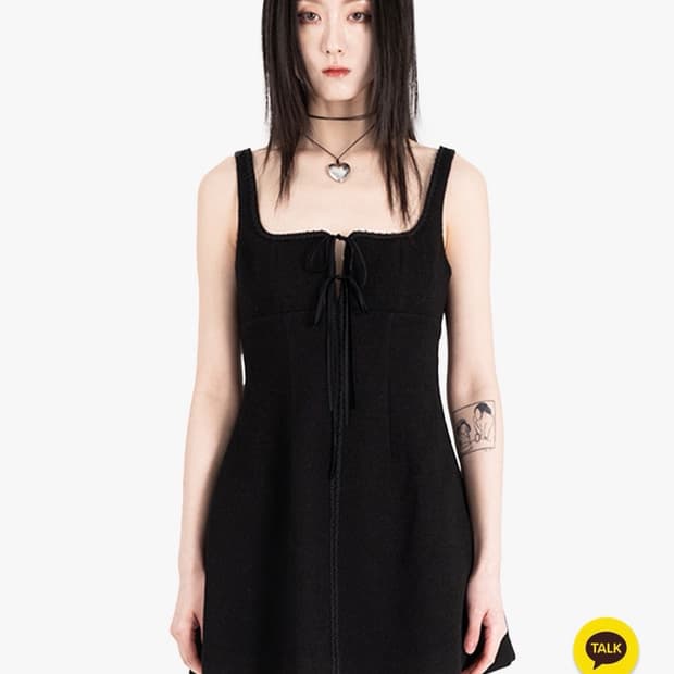 러프넥 BLACK LACE CUT OUT DRESS (S->M 교환)