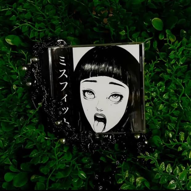 고스트클럽 2집 Misfits