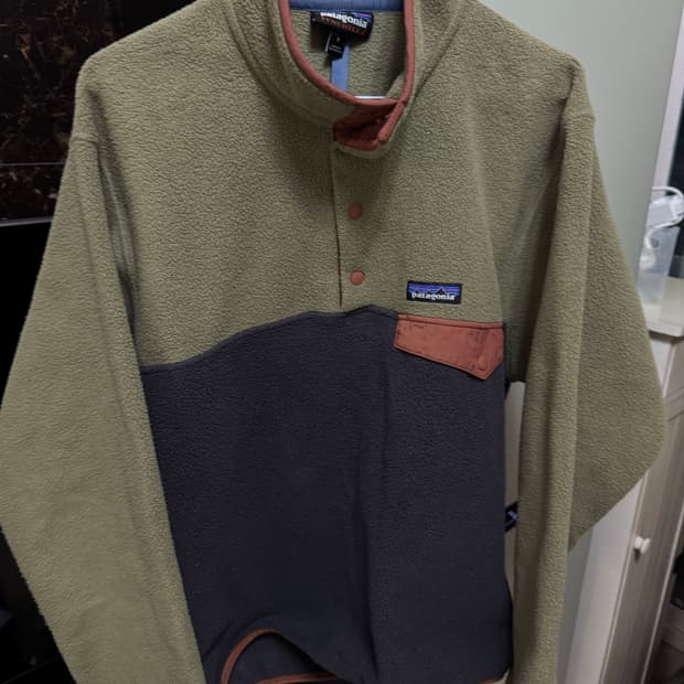 파타고니아 신칠라 니콰가라 올리브 그레이