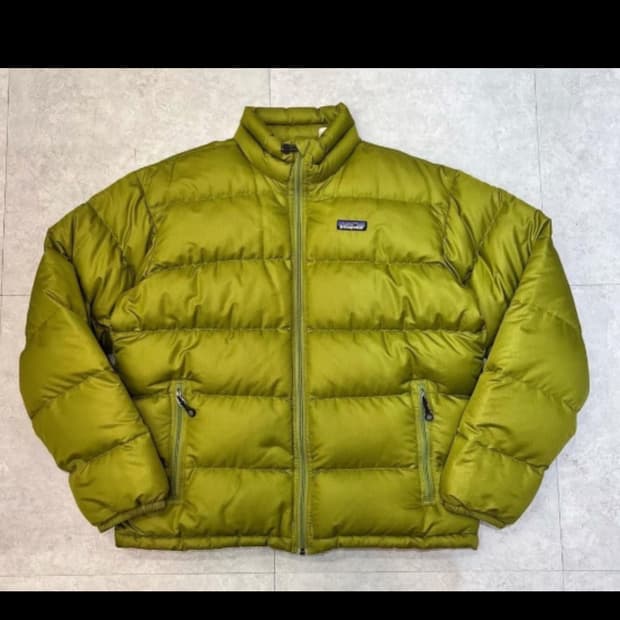 파타고니아 패커블 패딩 (그린색상) 구매합니다