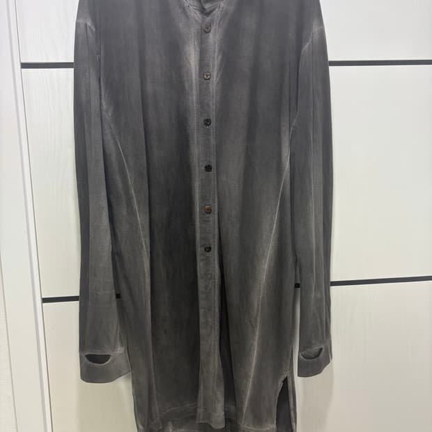 더 비리디안느 셔츠