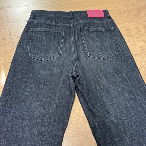 포트너스투턱 와이드 블랙 데님 M